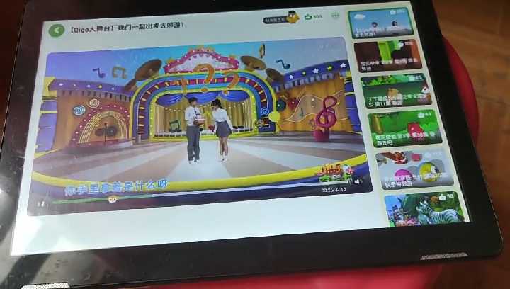 平板电脑，成色不错，32g内存，包装盒，说...