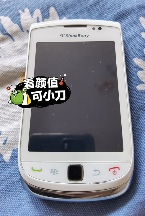 黑莓手机开不开机给钱就卖