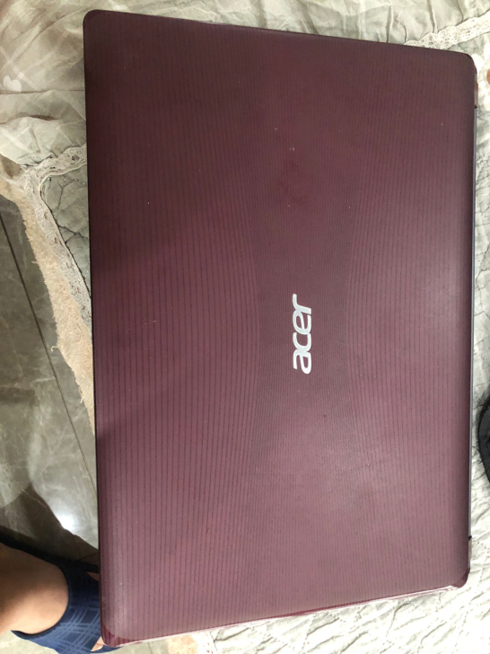 个人一手宏基笔记本电脑 4755G