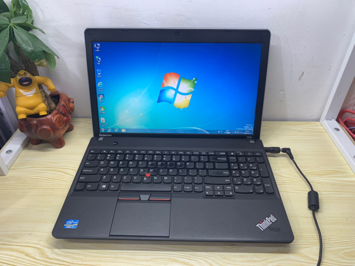 联想e530笔记本电脑  i7处理器