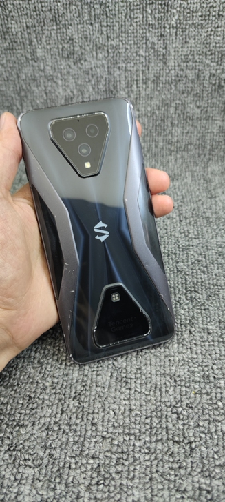 小米黑鲨3s，12+128