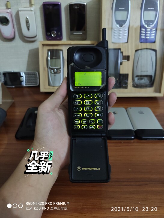 摩托罗拉166,库存机成色新。