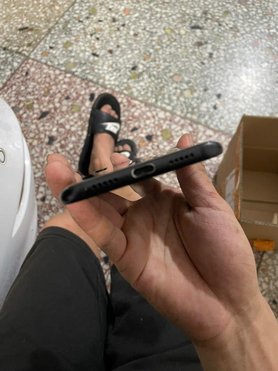vivoy71  3+32g  特价出售