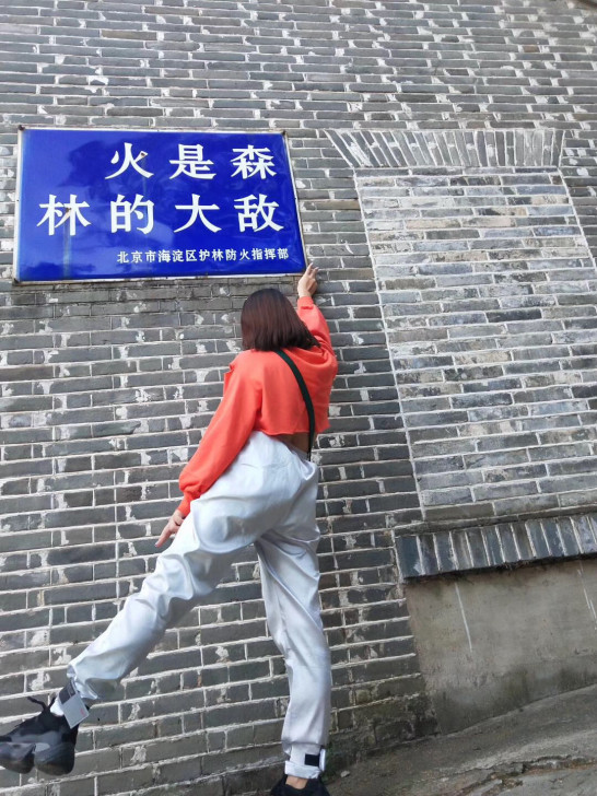 GORILLAWAY 秋季时尚新款纯色收脚...