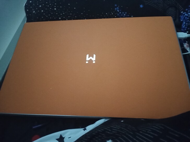 15##amp；middot；6英寸麦本本...