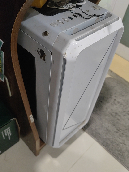 爱国者电脑机箱 Aigo月光宝盒T10七彩...