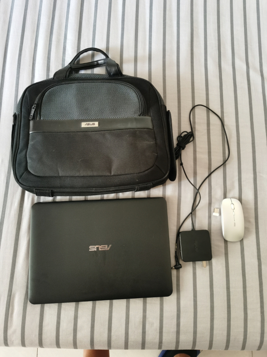 华硕笔记本，配置看图，无拆修，简单办公家用...