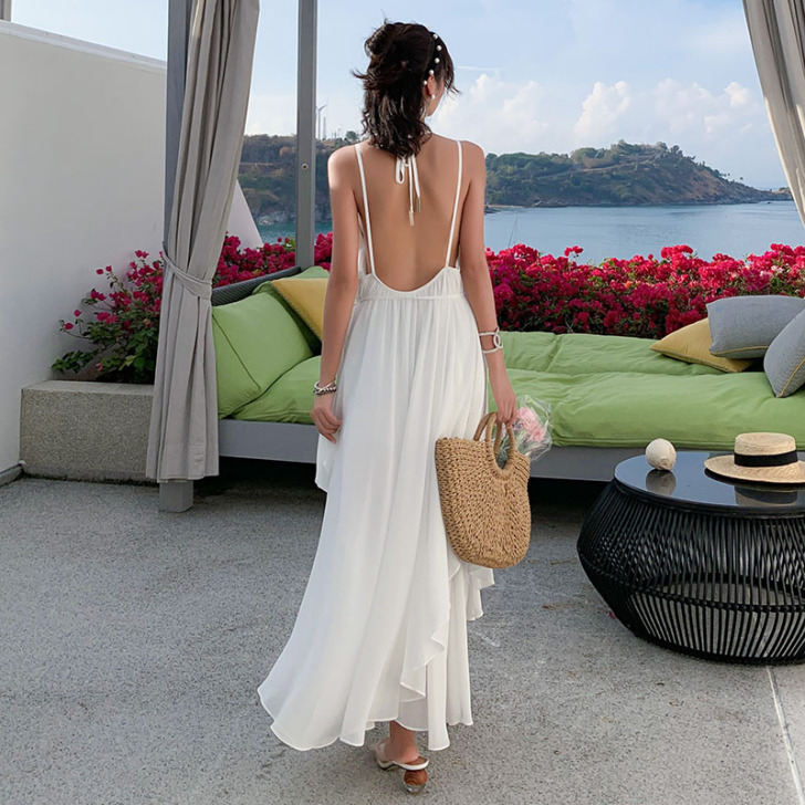 胖mm大码沙滩裙女夏性感露背海边度假白色仙...