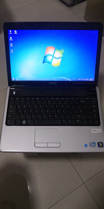 10年戴尔灵越1440笔记本电脑，电源和电...