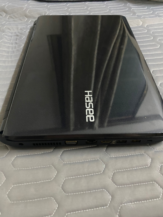 自用笔记本，神舟战神游戏本