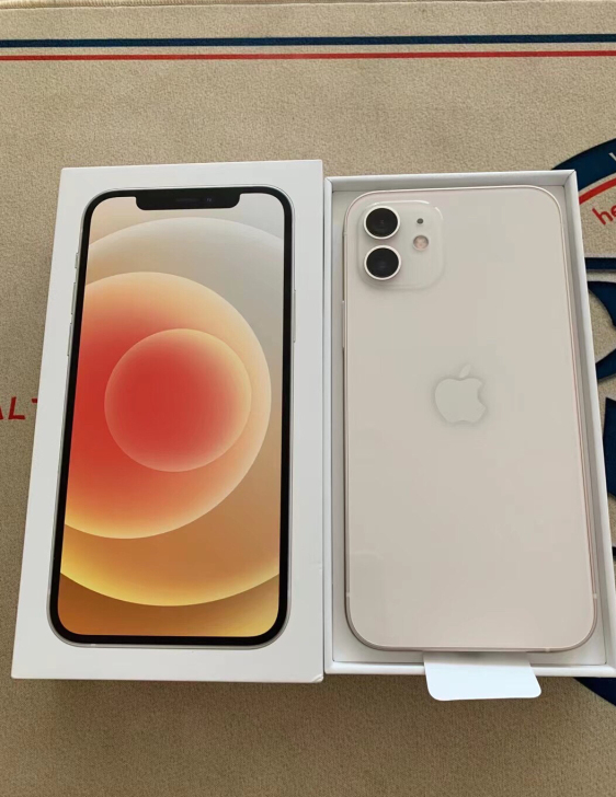 iPhone 12