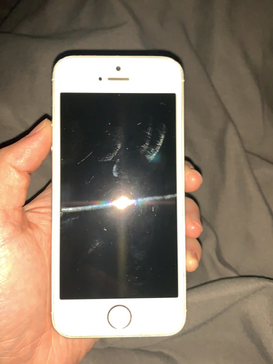 iphone5s 高中用的机子 港版全网通...