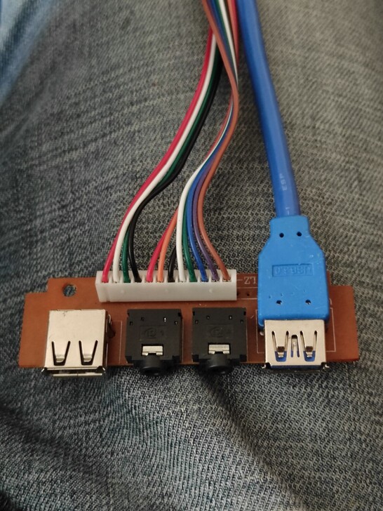 台式电脑机箱前置面板 USB3.0 USB...