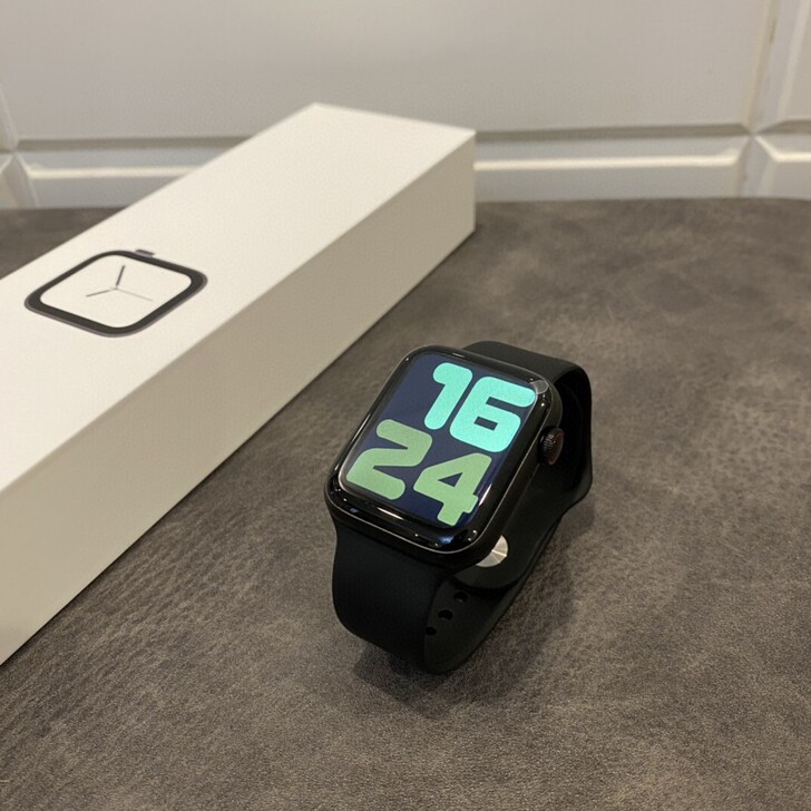 苹果iWatch6+ 智能手表 ln高配版