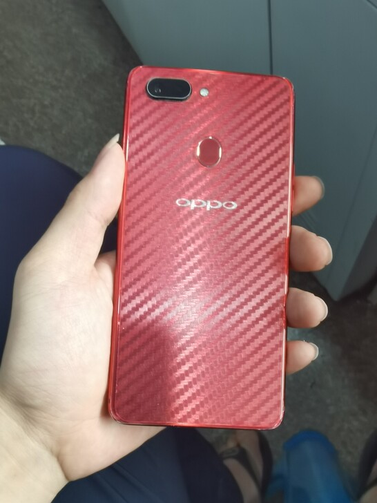 oppo的r15,内屏坏6+128配置,后...