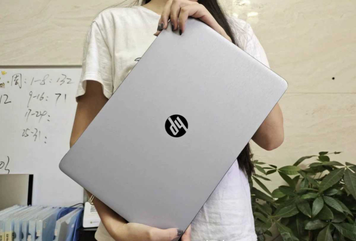i7四代大屏游戏本 顶配8G 256G固态...