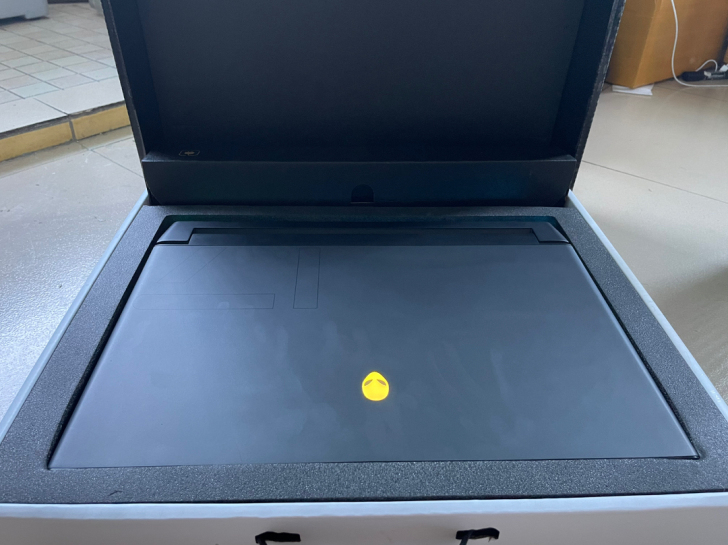 外星人M17R2，黑色笔记本，国行在保 i...