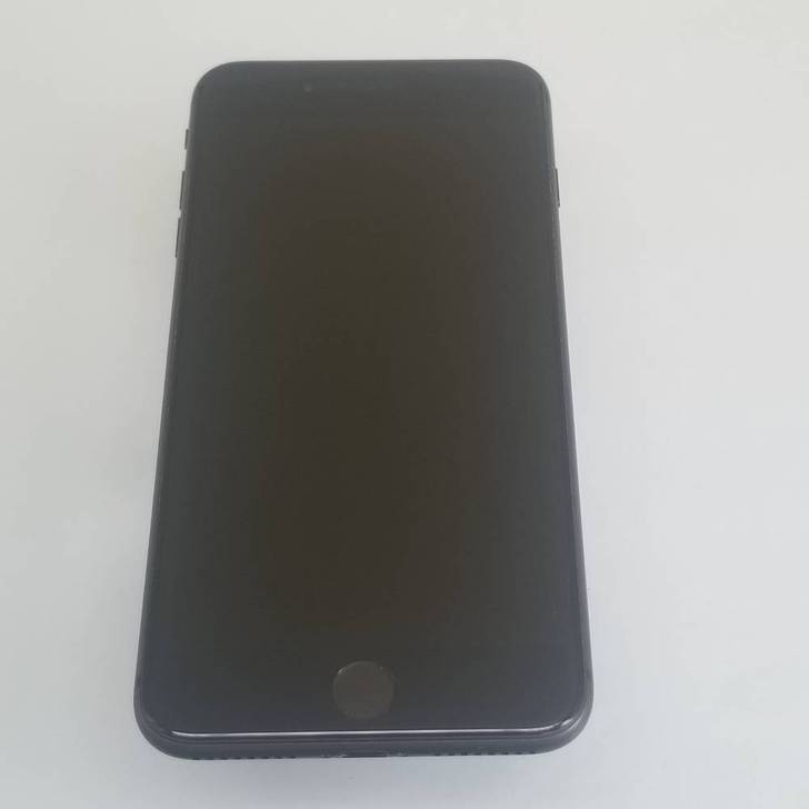 8新 iPhone 8 Plus 黑色 2...