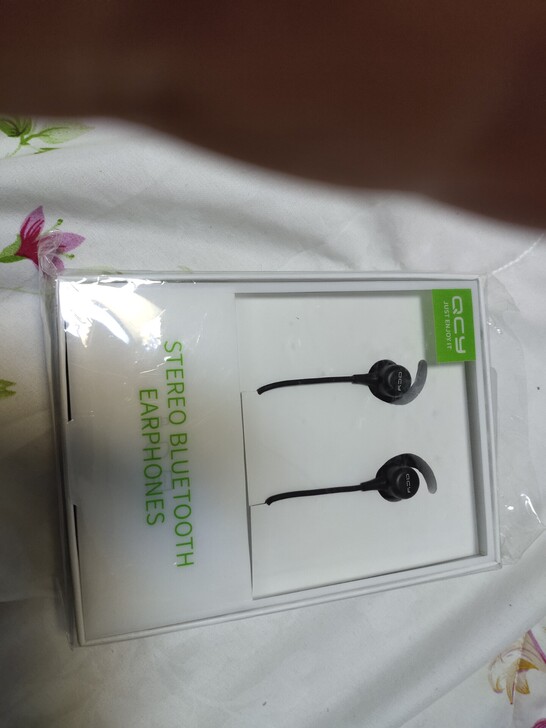 QCY M1C蓝牙耳机