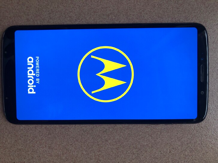 Motorola摩托罗拉Z3  骁龙835...