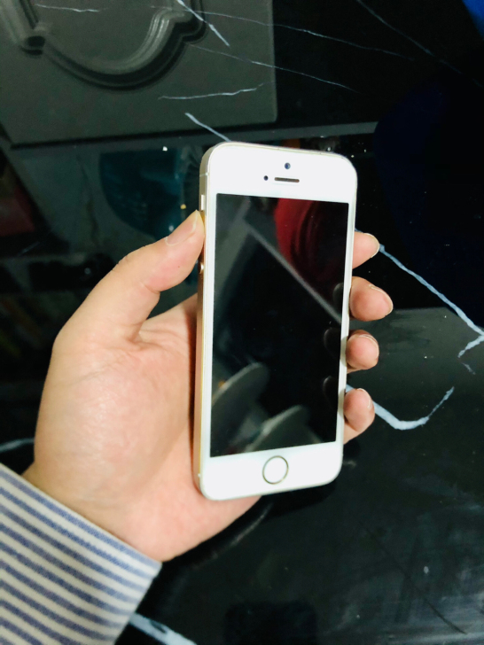 iphone 5S功能一切正常，乔布斯最经...