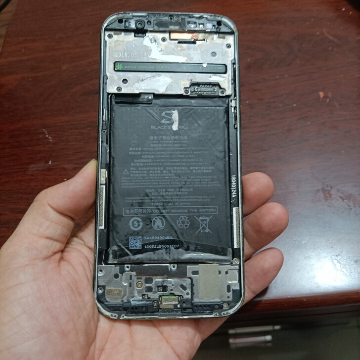 小米 黑鲨,64G,6GB,外观/显示/...