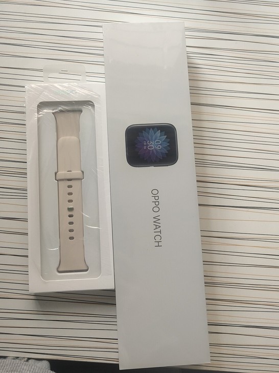 全新oppo watch 4mm手表琉金色