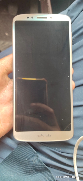 摩托罗拉e5plus，3+32内存，机器板...