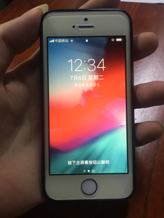 5s 国行金色16G 型号A1530,移动...