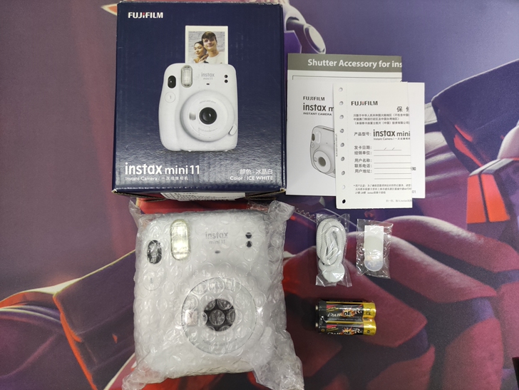 富士拍立得相机mini11 冰晶白