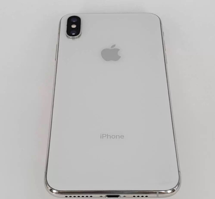 95新 iPhone XS Max 银色 ...