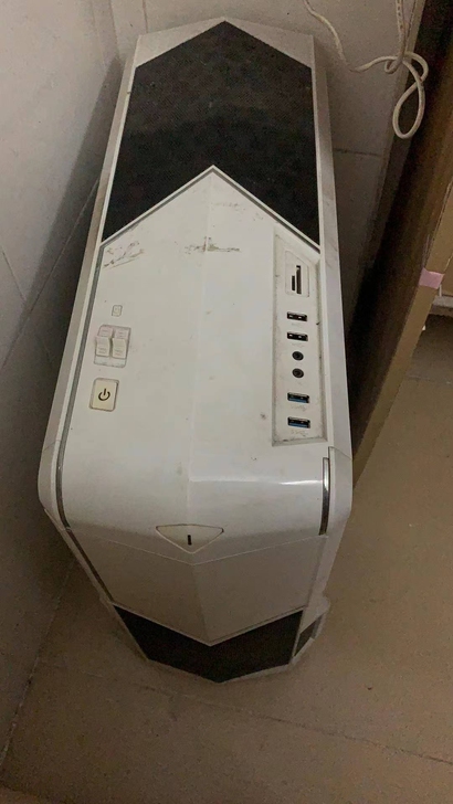 电脑机箱