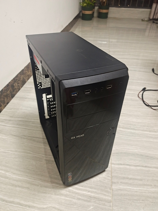 本地出一台古董主机,速龙x4 631处理器...