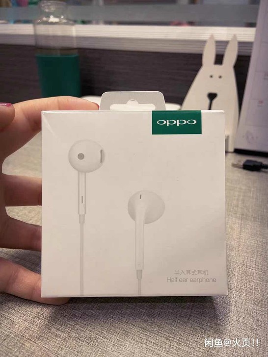 oppo原装耳机，全新还没用过，保证正品 ...