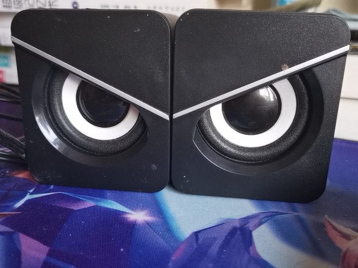 音响