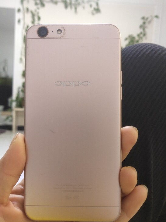 oppo  a57  3+32  .闲置出售