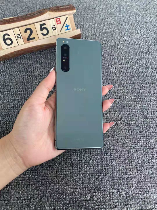 25 索尼xperia1ii 青山绿 12...
