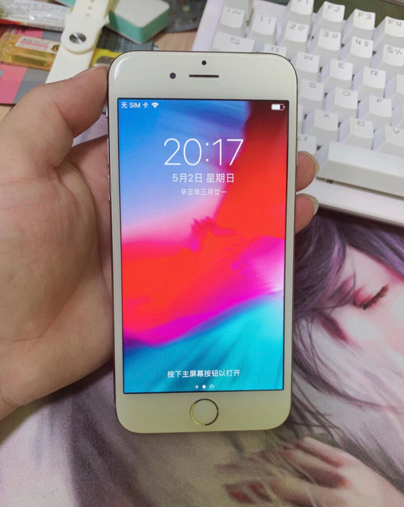 苹果6，64g三网通，土豪金，功能正常便宜...