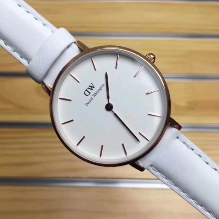 实体店清货处理全新闲置dw手表 dw手表女...