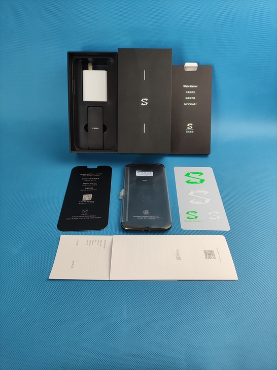 成色新小米黑鲨2Pro黑色12+256G骁...