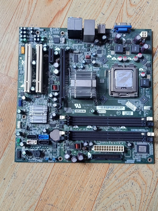 电脑换下来的主板。