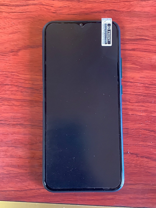 8+128全新4G网三卡通智能机,上海中兴...