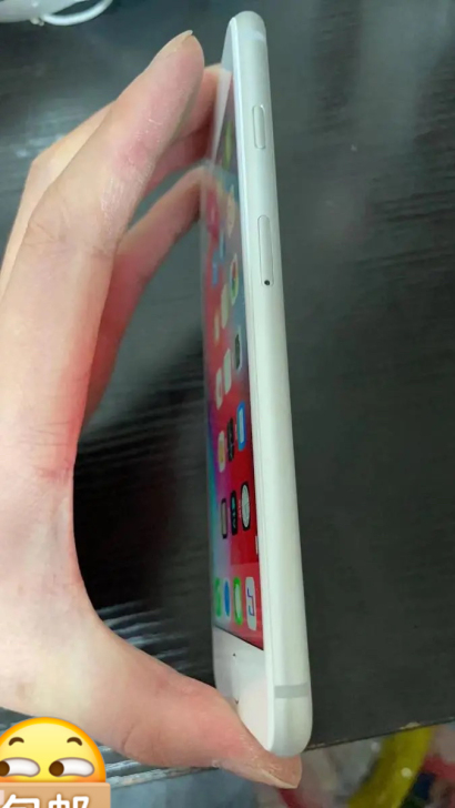 苹果8 64G纯原功能全好 插卡即用 苹果...