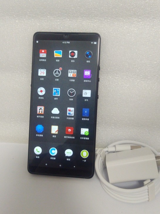 锤子坚果Pro2手机4+64G手机功能正常...