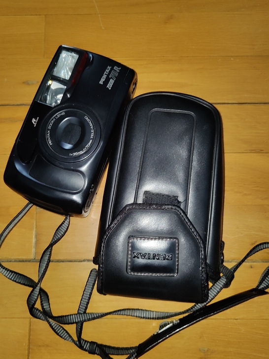 宾得胶卷相机一台