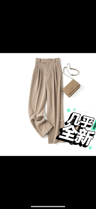 适合小个子,我158,88斤刚好,裤子拍的...