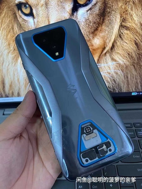 黑鲨3，电池效率95%，屏幕完美无烧屏，有...