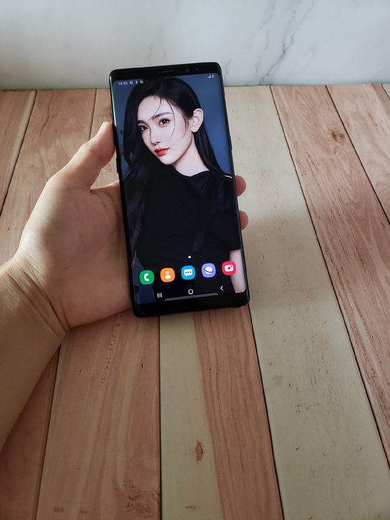 几乎全新正品三星note8曲面屏国行系统手机