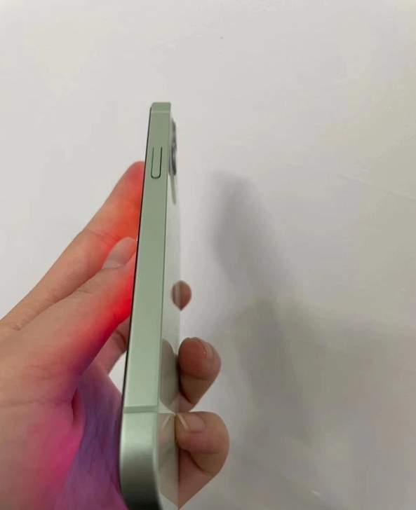 苹果12。128g      国行原装正品...