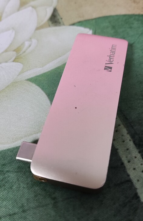 一个威宝拓展坞电脑iPad拓展坞,2个US...